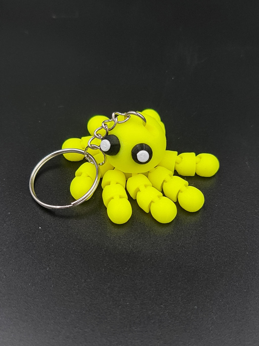 The "Octo-Flex" Articulated Keychain