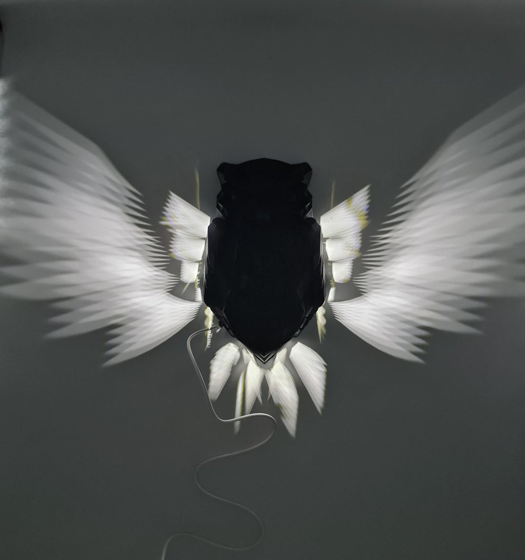 Стенна лампа „Мъдрата сова“