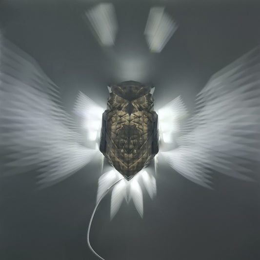 The Wise Owl Wall Lamp